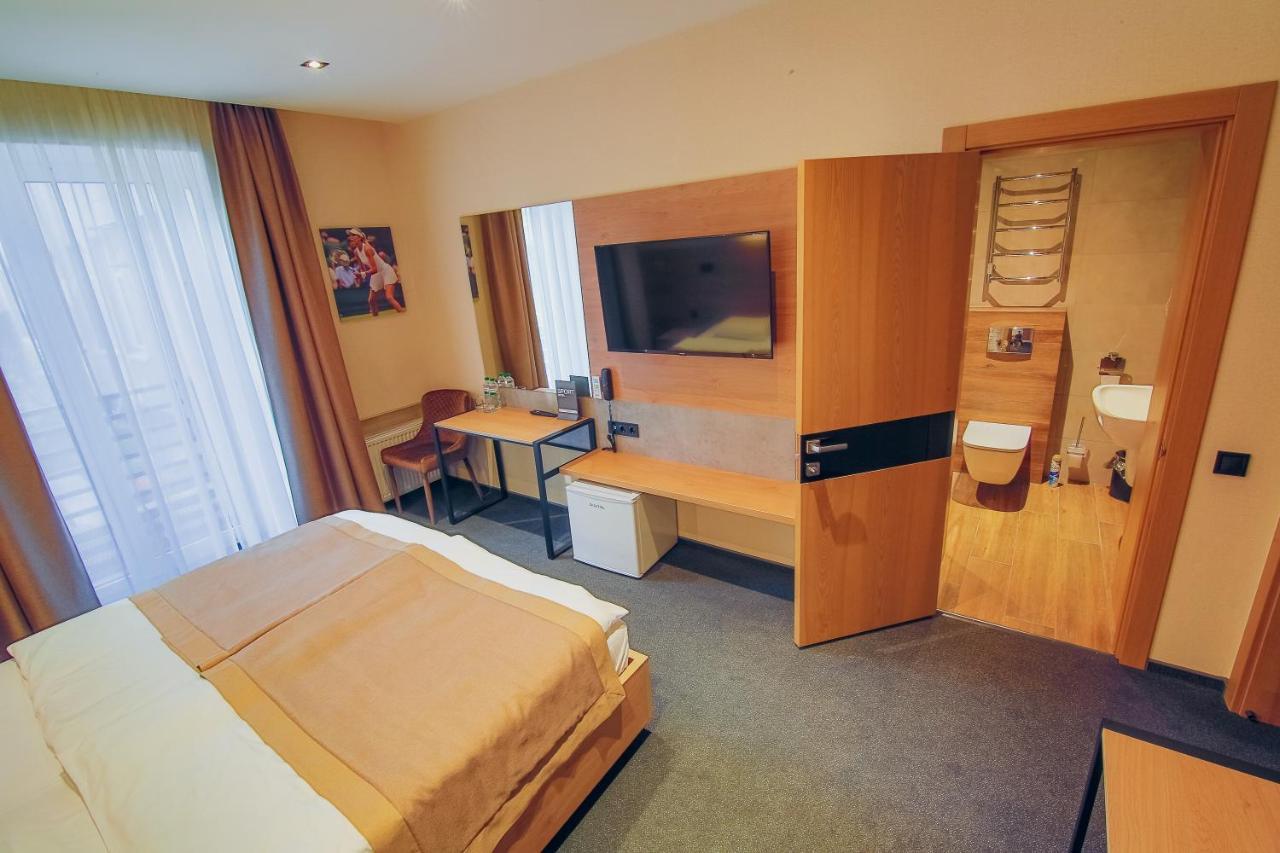 Sport Hotel 1 Τσερκάσι Εξωτερικό φωτογραφία
