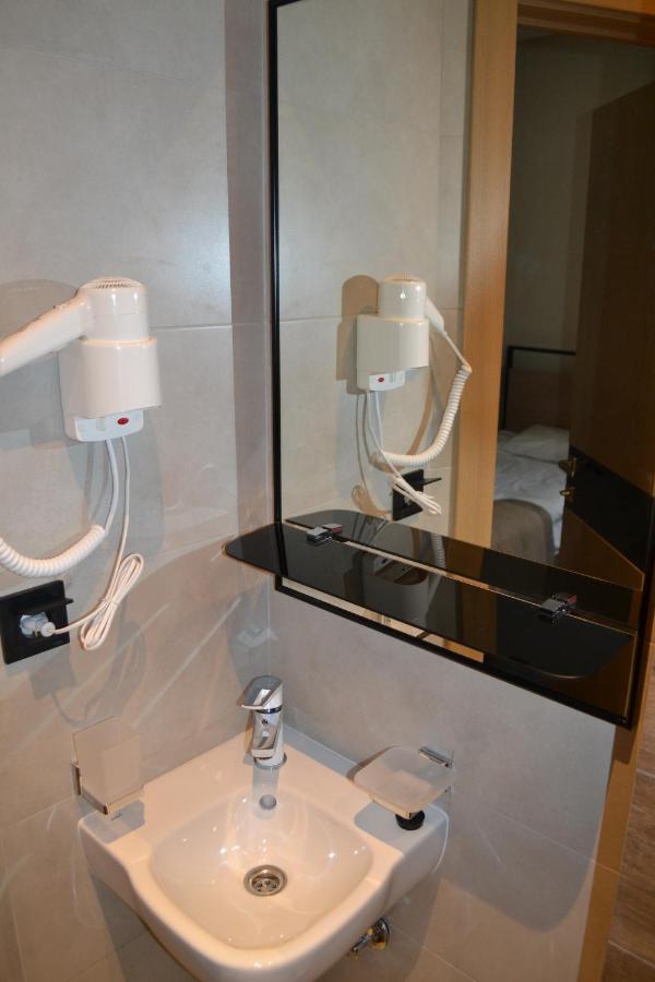 Sport Hotel 1 Τσερκάσι Εξωτερικό φωτογραφία